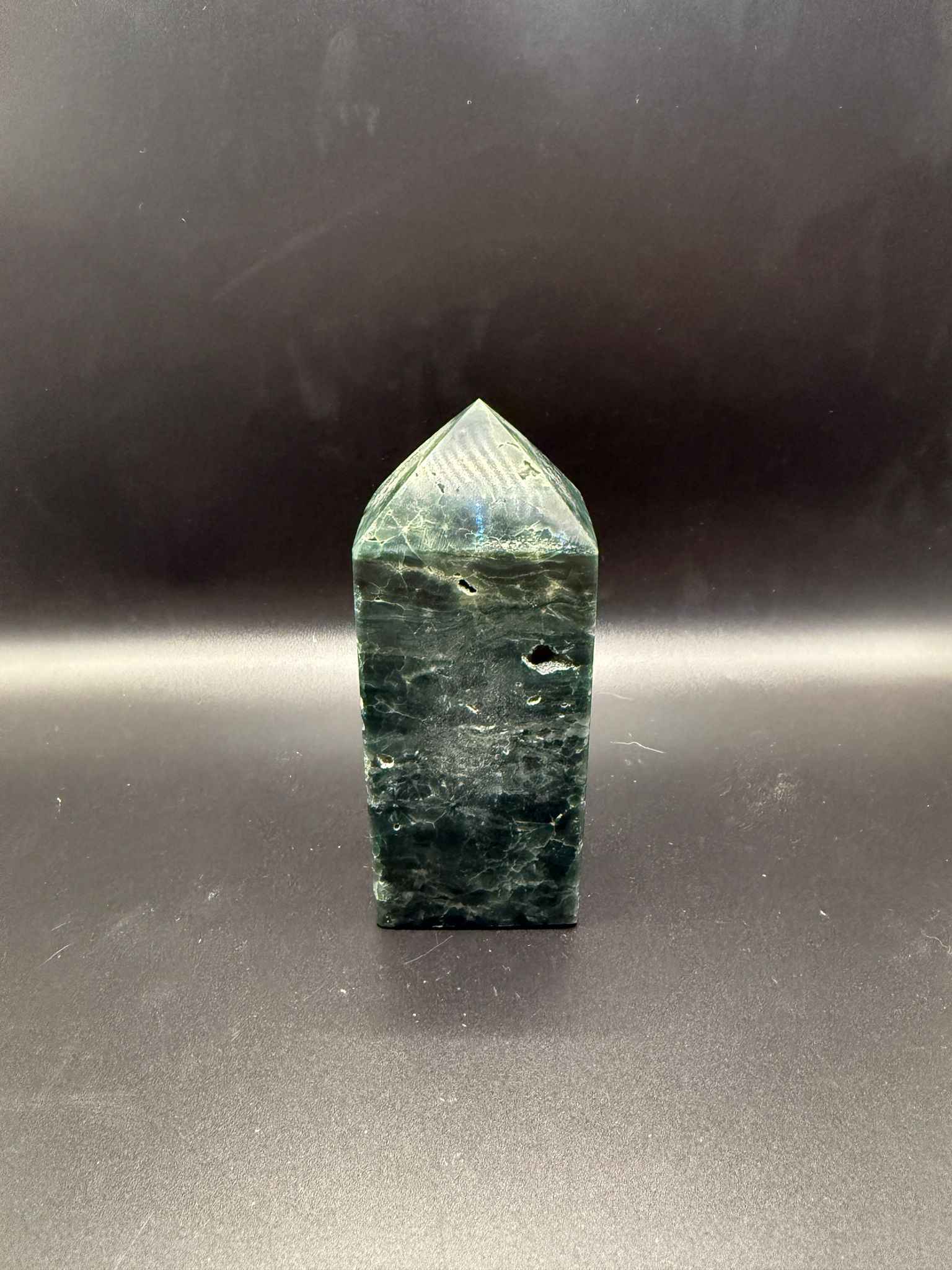 Green Strawberry Quartz Tower | Emotional Healing | Crystals UK