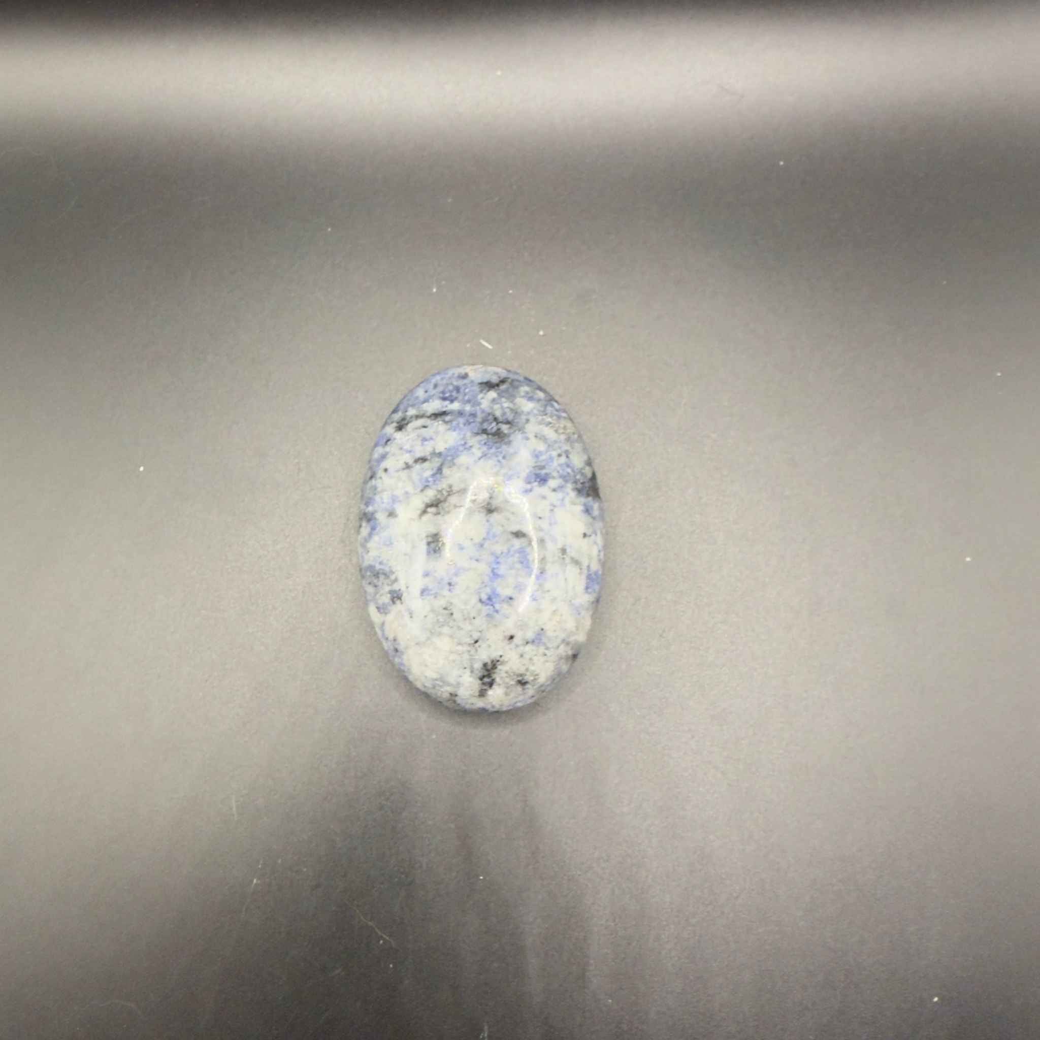 Sodalite Palm Stone (B)| Focus & Mental Clarity | Crystals UK
